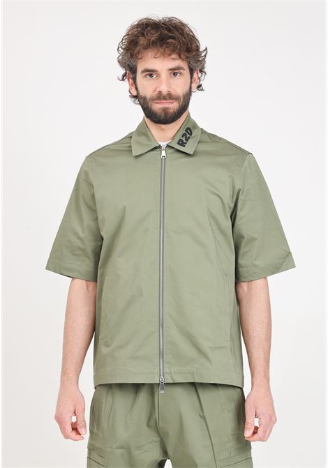 Camicia da uomo verde militare con patch logo in nero sul colletto READY 2 DIE | R2D2303